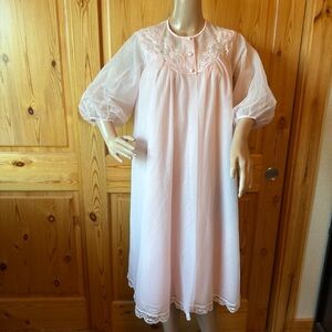 Vintage ShadowLine Gown Robe Peignoir Set Lace Sheer Chiffon Size S Pink